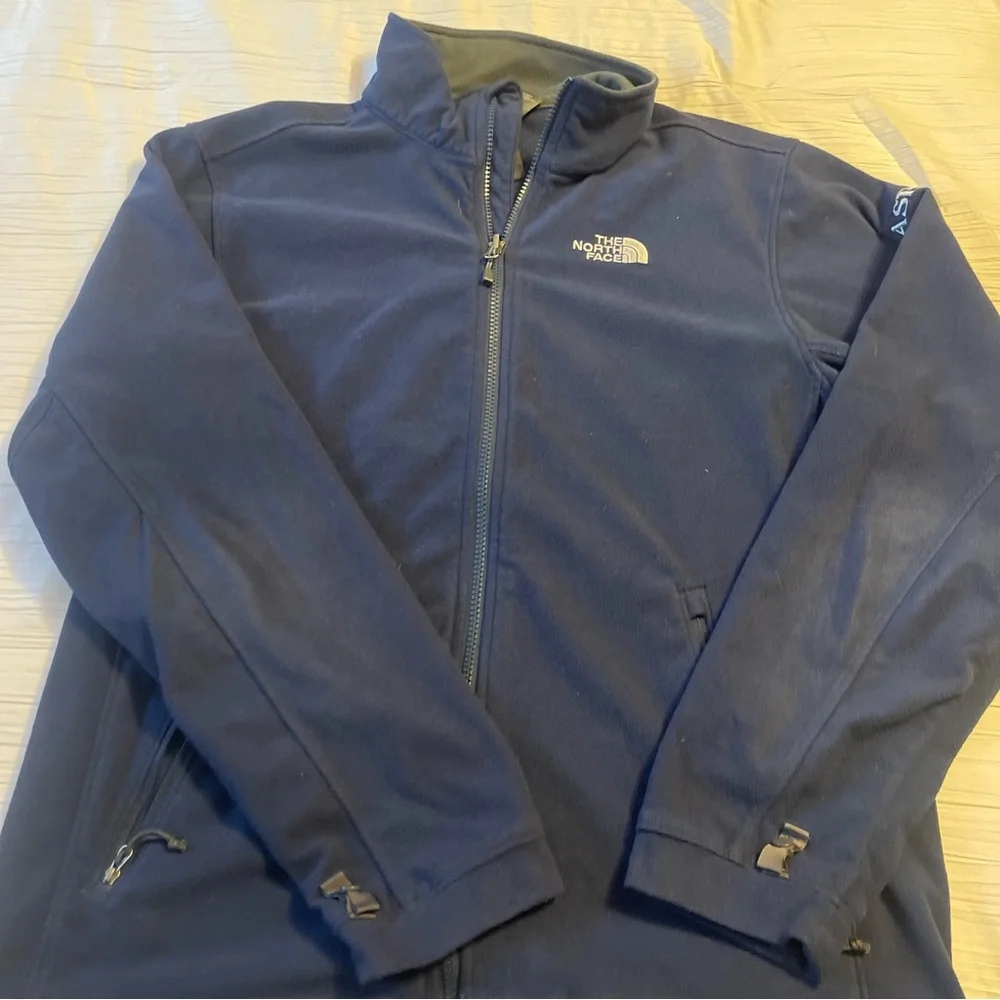 The North‎ Face navy blue fleece jacket size medium